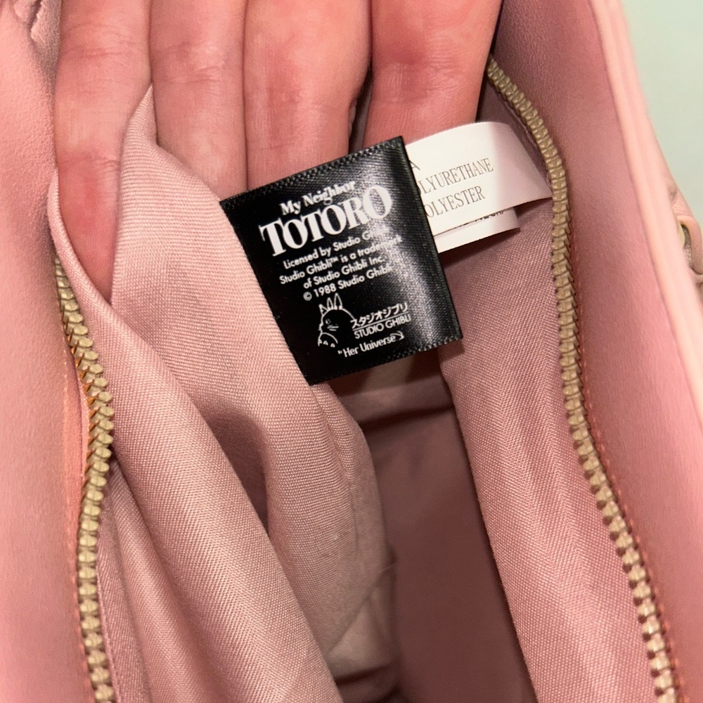 Totoro Pink and Cream Shoulder Bag. - Picture 4 of 5